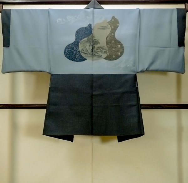 画像3: O0312V 男性用羽織  シルク（正絹） 深い藍, 亀甲 【中古】【USED】【リサイクル】 ★★☆☆☆【O0312V】 (3)