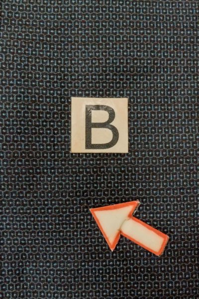 画像11: O0313A 男性用着物 大島紬 シルク（正絹） 紺, 亀甲 【中古】【USED】【リサイクル】 ★★★☆☆【O0313A】 (11)