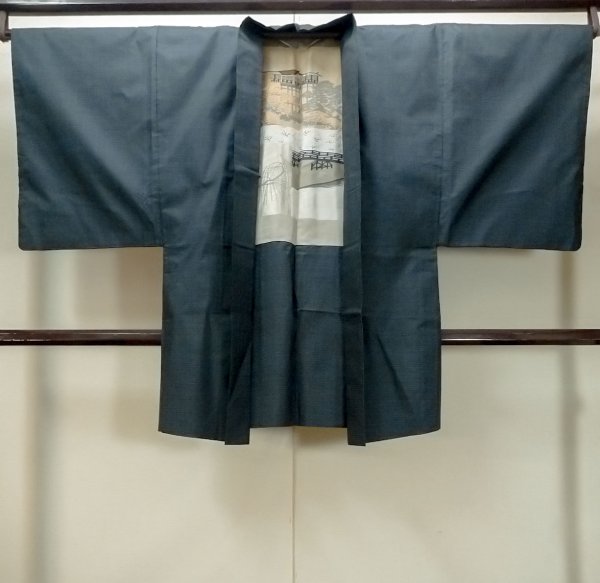 画像1: O0313B 男性用羽織 大島紬 シルク（正絹） 紺, 亀甲 【中古】【USED】【リサイクル】 ★★★☆☆【O0313B】 (1)