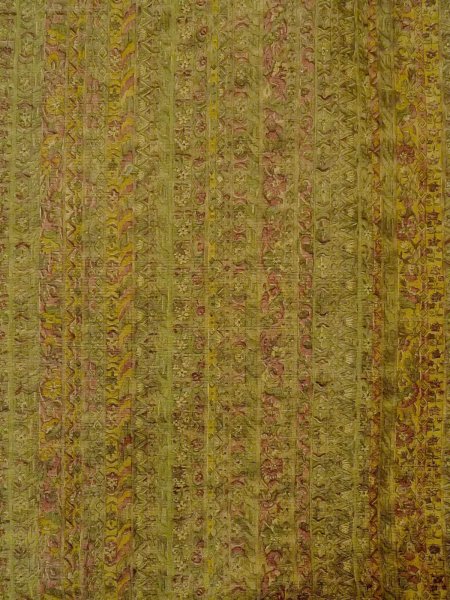 画像3: O0328B 女性用紬  シルク(正絹) 灰色がかった緑色, 唐花 【中古】【USED】【リサイクル】 ★★★☆☆【O0328B】 (3)