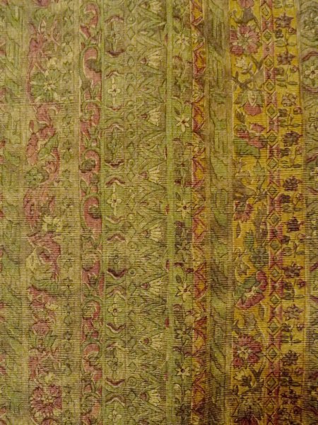 画像5: O0328B 女性用紬  シルク(正絹) 灰色がかった緑色, 唐花 【中古】【USED】【リサイクル】 ★★★☆☆【O0328B】 (5)