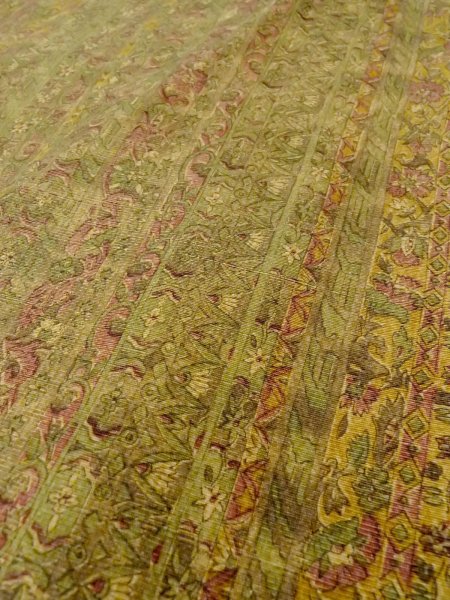 画像7: O0328B 女性用紬  シルク(正絹) 灰色がかった緑色, 唐花 【中古】【USED】【リサイクル】 ★★★☆☆【O0328B】 (7)