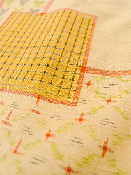 画像10: O0328C 女性用紬  シルク(正絹) ベージュ, 四角 【中古】【USED】【リサイクル】 ★★★☆☆【O0328C】 (10)