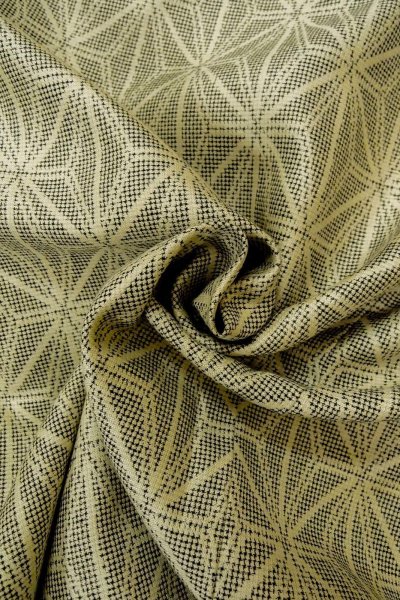 画像10: O0328E 女性用紬  シルク(正絹) 黒, 麻の葉 【中古】【USED】【リサイクル】 ★★☆☆☆【O0328E】 (10)