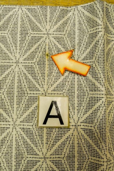 画像12: O0328E 女性用紬  シルク(正絹) 黒, 麻の葉 【中古】【USED】【リサイクル】 ★★☆☆☆【O0328E】 (12)