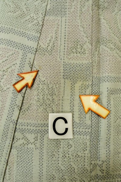 画像15: O0328F 女性用紬  シルク(正絹) 淡い水色, 花 【中古】【USED】【リサイクル】 ★☆☆☆☆【O0328F】 (15)