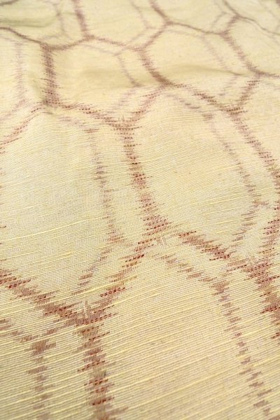 画像10: O0328I 女性用紬  シルク(正絹) アイボリー, 亀甲 【中古】【USED】【リサイクル】 ★★★☆☆【O0328I】 (10)