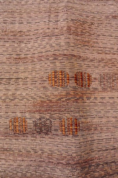 画像6: O0328J 女性用紬  シルク(正絹) 灰色がかった桃色, 流水 【中古】【USED】【リサイクル】 ★★☆☆☆【O0328J】 (6)