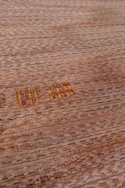 画像9: O0328J 女性用紬  シルク(正絹) 灰色がかった桃色, 流水 【中古】【USED】【リサイクル】 ★★☆☆☆【O0328J】 (9)