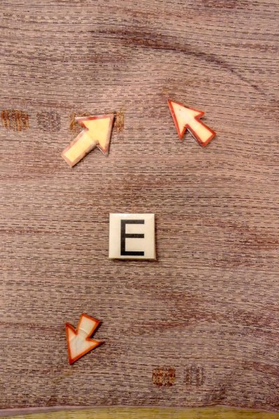 画像18: O0328J 女性用紬  シルク(正絹) 灰色がかった桃色, 流水 【中古】【USED】【リサイクル】 ★★☆☆☆【O0328J】 (18)