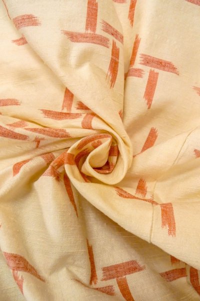 画像12: O0328K 女性用紬  シルク(正絹) アイボリー, 抽象的模様 【中古】【USED】【リサイクル】 ★★★☆☆【O0328K】 (12)