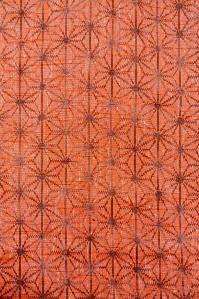 画像4: O0328L 女性用紬  シルク(正絹) 朱赤, 麻の葉 【中古】【USED】【リサイクル】 ★★★★☆【O0328L】 (4)