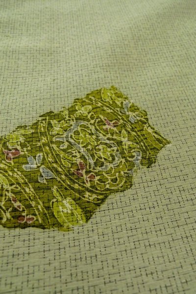 画像9: O0328M 女性用紬  シルク(正絹) 淡い緑色, 花 【中古】【USED】【リサイクル】 ★★★☆☆【O0328M】 (9)