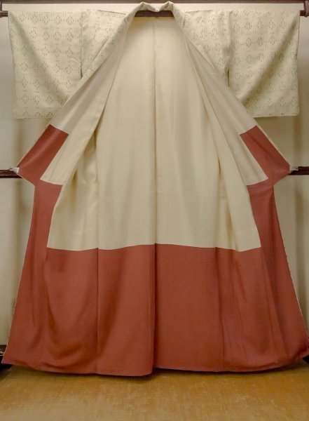 画像2: O0328N 女性用紬  シルク(正絹) アイボリー, 十字 【中古】【USED】【リサイクル】 ★★★☆☆【O0328N】 (2)