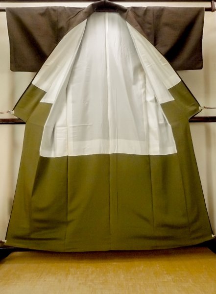 画像2: O0328P 女性用紬  シルク（正絹） 深い茶色, 線 【中古】【USED】【リサイクル】 ★★★☆☆【O0328P】 (2)