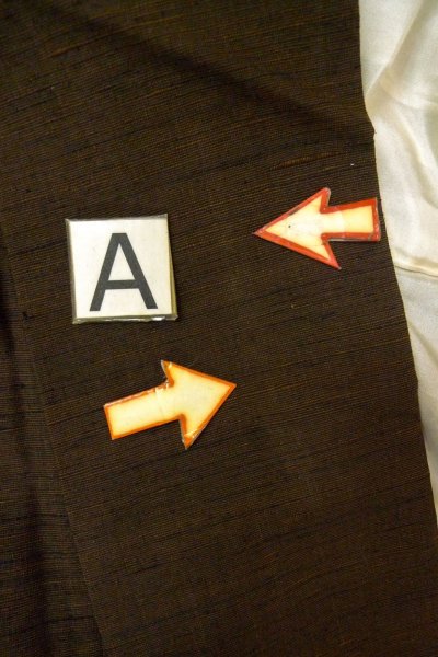 画像14: O0328P 女性用紬  シルク（正絹） 深い茶色, 線 【中古】【USED】【リサイクル】 ★★★☆☆【O0328P】 (14)