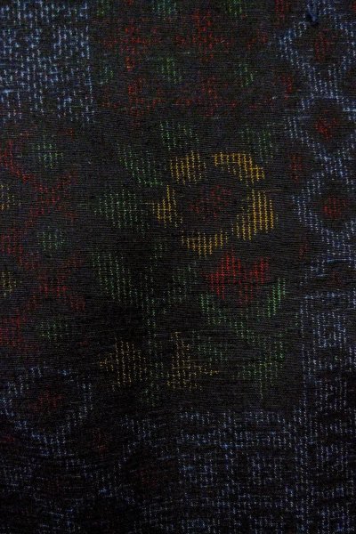 画像6: O0328R 女性用紬 十日町紬 シルク（正絹） 深い藍, 花 【中古】【USED】【リサイクル】 ★★★☆☆【O0328R】 (6)