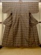 画像1: O0328T 女性用紬  シルク（正絹） 深い茶色, 抽象的模様 【中古】【USED】【リサイクル】 ★★★★☆【O0328T】 (1)