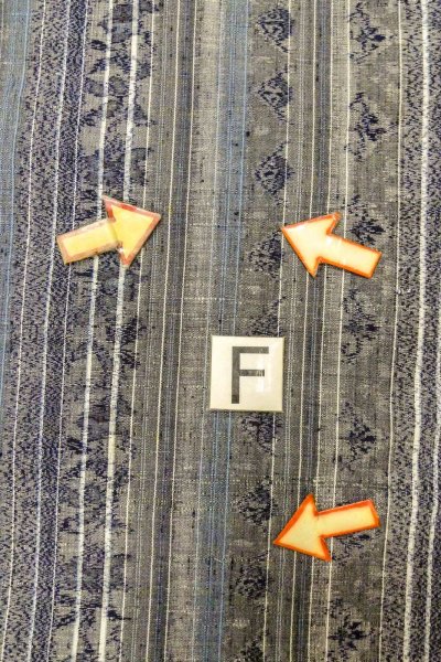 画像19: O0328V 女性用紬  シルク（正絹） 灰色, 花 【中古】【USED】【リサイクル】 ★★☆☆☆【O0328V】 (19)