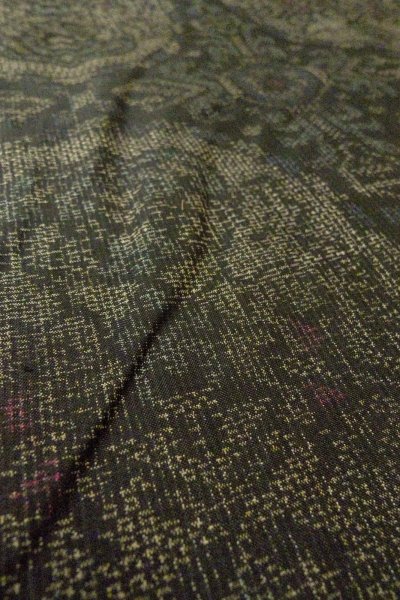 画像10: O0328W 女性用紬  シルク（正絹） 深い灰色, 更紗 【中古】【USED】【リサイクル】 ★★★★☆【O0328W】 (10)