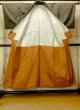 画像2: O0328Y 女性用紬  シルク（正絹） 灰色がかった茶色, 紗綾形文 【中古】【USED】【リサイクル】 ★★★★☆【O0328Y】 (2)