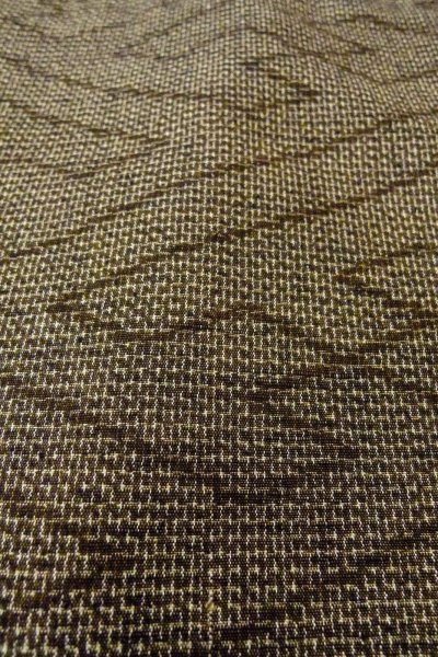 画像9: O0328Y 女性用紬  シルク（正絹） 灰色がかった茶色, 紗綾形文 【中古】【USED】【リサイクル】 ★★★★☆【O0328Y】 (9)