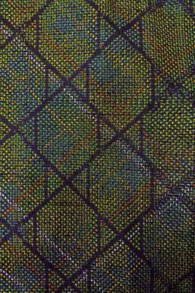 画像6: O0329A 女性用紬 十日町紬 シルク（正絹） 深い緑色, 菱 【中古】【USED】【リサイクル】 ★★★★☆【O0329A】 (6)