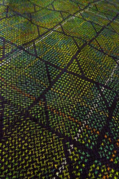 画像10: O0329A 女性用紬 十日町紬 シルク（正絹） 深い緑色, 菱 【中古】【USED】【リサイクル】 ★★★★☆【O0329A】 (10)