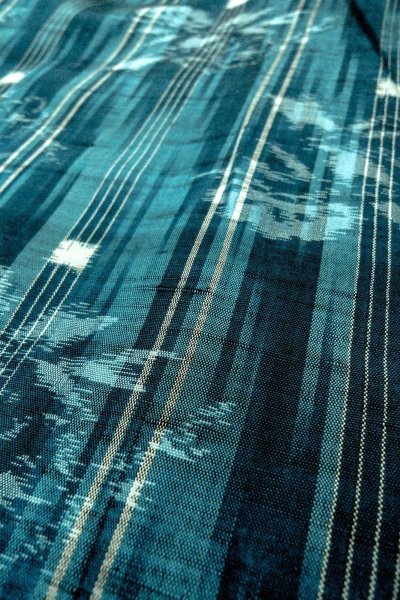 画像8: O0329C 女性用紬  シルク（正絹） 深い水色, 花 【中古】【USED】【リサイクル】 ★★☆☆☆【O0329C】 (8)