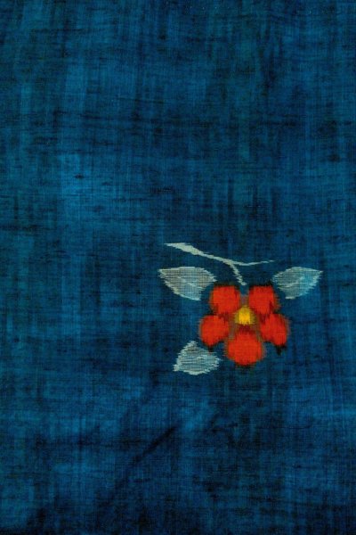 画像4: O0329D 女性用紬  シルク（正絹） 藍, 椿 【中古】【USED】【リサイクル】 ★★★★☆【O0329D】 (4)