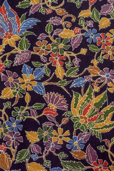 画像5: O0419D 女性用小紋  シルク（正絹） 黒, 唐花 【中古】【USED】【リサイクル】 ★★★☆☆【O0419D】 (5)