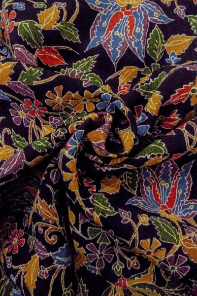 画像12: O0419D 女性用小紋  シルク（正絹） 黒, 唐花 【中古】【USED】【リサイクル】 ★★★☆☆【O0419D】 (12)