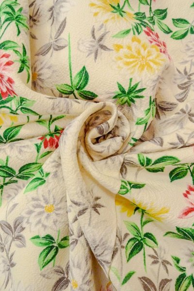 画像12: O0419E 女性用小紋  シルク（正絹） オフ　ホワイト, 菊 【中古】【USED】【リサイクル】 ★★★☆☆【O0419E】 (12)