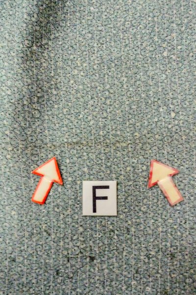 画像18: O0419G 女性用小紋  シルク（正絹） 淡い緑み水色, 花 【中古】【USED】【リサイクル】 ★★☆☆☆【O0419G】 (18)