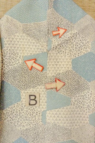 画像15: O0419H 女性用小紋  シルク（正絹） オフ　ホワイト, 花 【中古】【USED】【リサイクル】 ★★☆☆☆【O0419H】 (15)