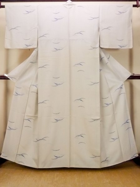 画像1: O0419I 女性用小紋  シルク（正絹） オフ　ホワイト, 芝草 【中古】【USED】【リサイクル】 ★☆☆☆☆【O0419I】 (1)