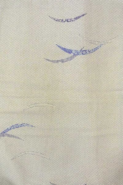 画像4: O0419I 女性用小紋  シルク（正絹） オフ　ホワイト, 芝草 【中古】【USED】【リサイクル】 ★☆☆☆☆【O0419I】 (4)