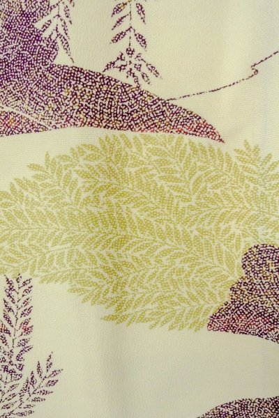 画像7: O0419J 女性用小紋  シルク（正絹） オフ　ホワイト, 花 【中古】【USED】【リサイクル】 ★★★☆☆【O0419J】 (7)