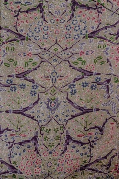 画像3: O0419M 女性用小紋  シルク（正絹） 淡い灰色がかったオリーブ, 花 【中古】【USED】【リサイクル】 ★★★☆☆【O0419M】 (3)