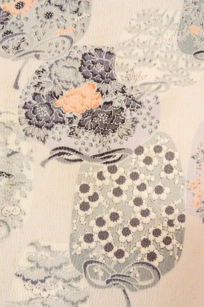 画像5: O0419N 女性用小紋  シルク（正絹） オフ　ホワイト, ぼたん 【中古】【USED】【リサイクル】 ★☆☆☆☆【O0419N】 (5)