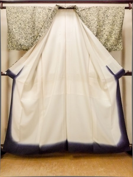 画像2: O0419P 女性用小紋  シルク（正絹） アイボリー, 花 【中古】【USED】【リサイクル】 ★★☆☆☆【O0419P】 (2)