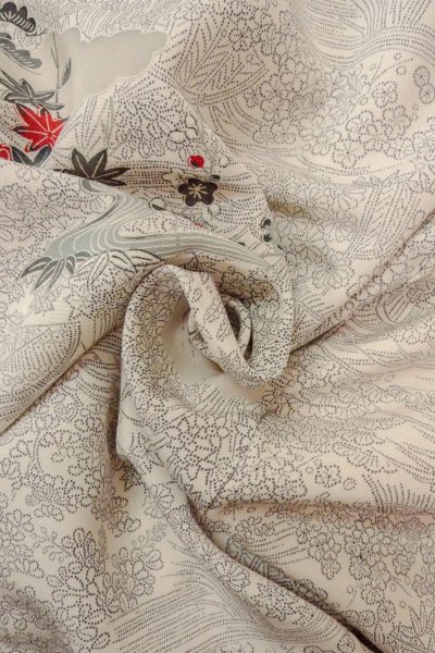 画像12: O0419Q 女性用小紋  シルク（正絹） 白, 梅 【中古】【USED】【リサイクル】 ★★★☆☆【O0419Q】 (12)