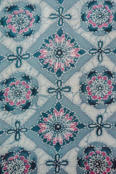 画像5: O0419R 女性用小紋  シルク（正絹） 淡い灰色, 花 【中古】【USED】【リサイクル】 ★★☆☆☆【O0419R】 (5)