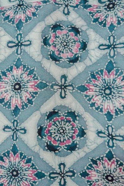 画像6: O0419R 女性用小紋  シルク（正絹） 淡い灰色, 花 【中古】【USED】【リサイクル】 ★★☆☆☆【O0419R】 (6)