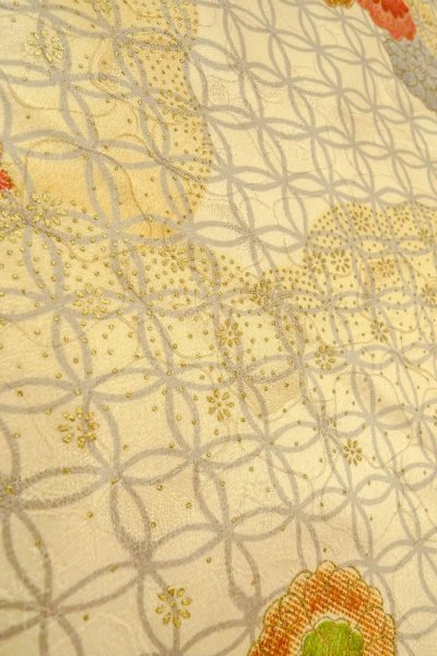 画像8: O0419U 女性用小紋  シルク（正絹） 淡い黄色, 花 【中古】【USED】【リサイクル】 ★★★☆☆【O0419U】 (8)