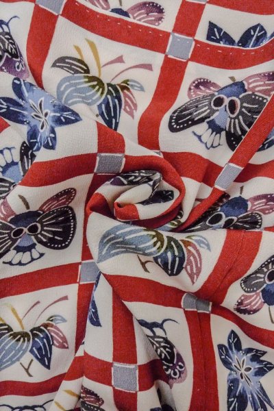 画像11: O0419W 女性用小紋  シルク（正絹） オフ　ホワイト, 花 【中古】【USED】【リサイクル】 ★★★☆☆【O0419W】 (11)