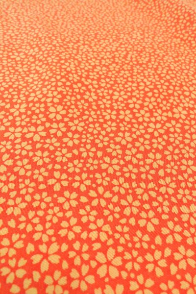 画像11: O0419X 女性用小紋  シルク（正絹） 橙色, 桜 【中古】【USED】【リサイクル】 ★★★★☆【O0419X】 (11)