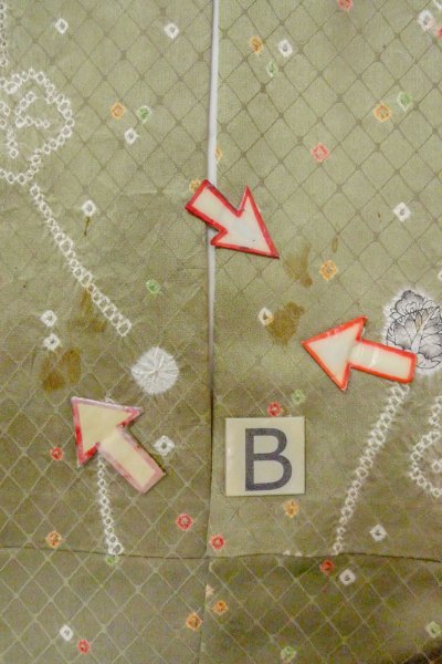 画像15: O0419Y 女性用小紋  シルク（正絹） 光沢のある淡いオリーブ, 花 【中古】【USED】【リサイクル】 ★★☆☆☆【O0419Y】 (15)