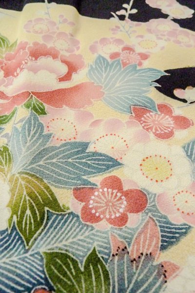 画像19: O0509A 女性用留袖 加賀友禅 シルク（正絹） 黒, ぼたん 【中古】【USED】【リサイクル】 ★★★☆☆【O0509A】 (19)