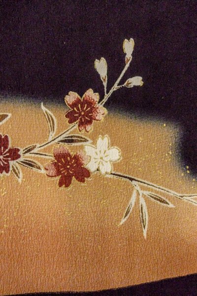 画像11: O0509B 女性用留袖  化繊 黒, 桜 【中古】【USED】【リサイクル】 ★★★★☆【O0509B】 (11)